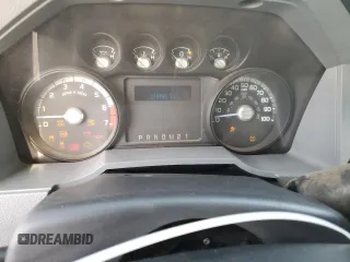 2011 Ford F-250 XL с VIN 1FT7X2B61BED02099, выставлен на аукционе Copart как лот 52741645 с пробегом 219 192 миль миль и Списание • Salvage title. История ставок и продаж доступна на DreamBid. Изображение 9.