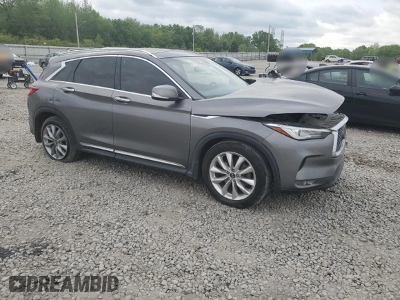 2019 Infiniti QX50 Essential z VIN 3PCAJ5M10KF144752, wystawiony jako Copart lot #53384075 z przebiegiem 89 146 mil mil oraz Szkoda całkowita • Salvage title. Historia ofert i sprzedaży dostępna na DreamBid. Obrazek 4.