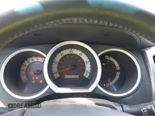 2014 Toyota Tacoma with VIN 5TFLU4ENXEX103129, listed as a IAAI auction lot 42230976 with 191,982 mi miles and . Bid and sale history available at DreamBid. Image 7.