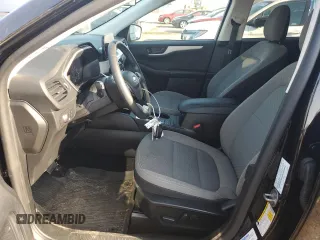 2022 Ford Escape SE with VIN 1FMCU9G65NUB22946, listed as a Copart auction lot 53645415 with 31,167 mi miles and Salvage Title. Bid and sale history available at DreamBid. Image 7.