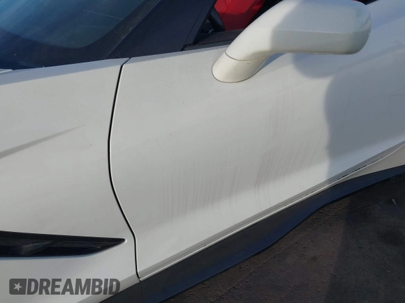 2015 Chevrolet Corvette 1LT z VIN 1G1YB2D72F5124033, wystawiony jako IAAI lot #41396693 z przebiegiem 26 056 mil mil oraz . Historia ofert i sprzedaży dostępna na DreamBid. Obrazek 6.