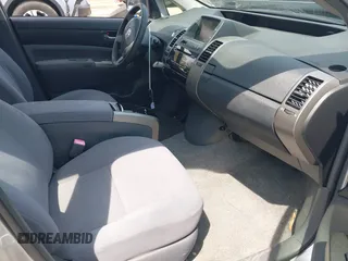 2007 Toyota Prius with VIN JTDKB20U877085818, listed as a IAAI auction lot 42009652 with 192,082 mi miles and . Bid and sale history available at DreamBid. Image 5.