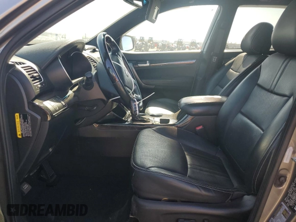 2014 Kia Sorento SX with VIN 5XYKWDA74EG448821, listed as a Copart auction lot 58160825 with 90,224 mi miles and Clean title. Bid and sale history available at DreamBid. Image 7.