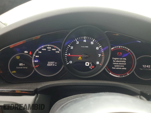 2023 Porsche Cayenne z VIN WP1BA2AY7PDA25145, wystawiony jako Copart lot #72027384 z przebiegiem 22 207 mil mil oraz Szkoda całkowita • Salvage title. Historia ofert i sprzedaży dostępna na DreamBid. Obrazek 9.