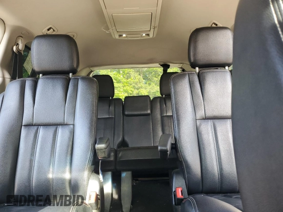 2015 Chrysler Town & Country Touring with VIN 2C4RC1BG3FR570958, listed as a Copart auction lot 54717775 with 306,883 mi miles and Clean Title. Bid and sale history available at carsss.com. Image 10.