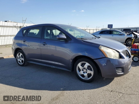 2010 Pontiac Vibe 1SA z VIN 5Y2SP6E82AZ414187, wystawiony jako Copart lot #46000845 z przebiegiem 156 870 mil mil oraz Szkoda całkowita • Salvage title. Historia ofert i sprzedaży dostępna na DreamBid. Obrazek 4.