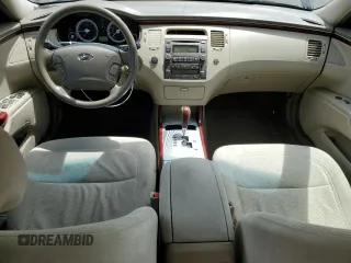 2008 Hyundai Azera GLS with VIN KMHFC46D68A319357, listed as a Copart auction lot 58427035 with 159,191 mi miles and Salvage title. Bid and sale history available at DreamBid. Image 8.