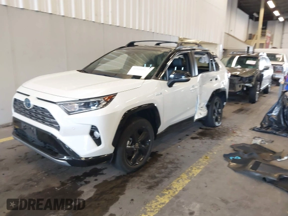 2021 Toyota RAV4 Hybrid XSE with VIN 4T3E6RFV8MU046348, listed as a IAAI auction lot 40520896 with 53,312 mi miles and . Bid and sale history available at DreamBid. Image 18.