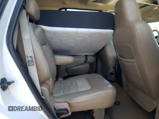 2004 Ford Expedition Eddie Bauer z VIN 1FMEU17W44LA73866, wystawiony jako Copart lot #57650275 z przebiegiem 358 399 mil mil oraz Szkoda całkowita • Salvage title. Historia ofert i sprzedaży dostępna na DreamBid. Obrazek 11.