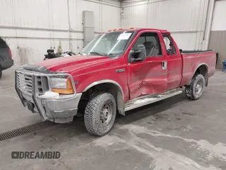 2001 Ford Super Duty F-250 XL with VIN 1FTNX21S81EC45226, listed as a IAAI auction lot 41363552 with 78,612 mi miles. Bid and sale history available at carsss.com. Image 2.