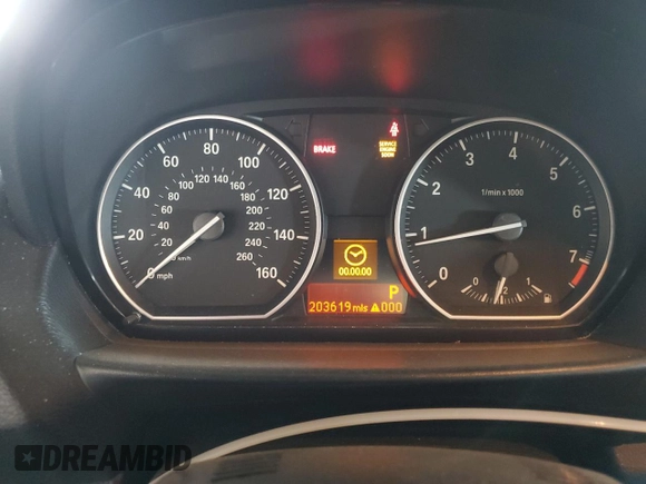 2012 BMW 1 Series 128i z VIN WBAUL7C55CVM81442, wystawiony jako Copart lot #48888025 z przebiegiem 203 619 mil mil oraz Czysty tytuł • Clean title. Historia ofert i sprzedaży dostępna na DreamBid. Obrazek 9.