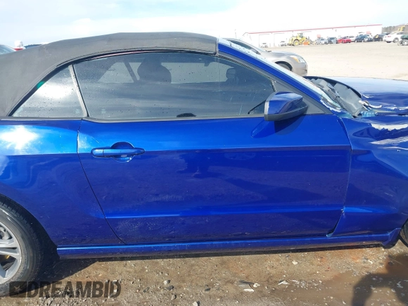 2014 Ford Mustang V6 with VIN 1ZVBP8EM2E5219886, listed as a IAAI auction lot 41689457 with 159,853 mi miles. Bid and sale history available at carsss.com. Image 13.
