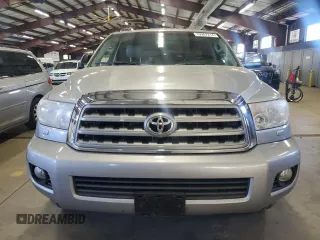2011 Toyota Sequoia Limited with VIN 5TDJY5G12BS043408, listed as a Copart auction lot 79907214 with 205,404 mi miles and Clean Title. Bid and sale history available at carsss.com. Image 5.