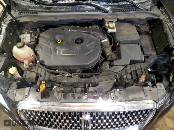 2019 Lincoln MKC Standard with VIN 5LMCJ1D96KUL47622, listed as a Copart auction lot 88429405 with 103,810 mi miles and Salvage Title. Bid and sale history available at carsss.com. Image 12.