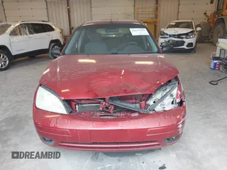 2005 Ford Focus S с VIN 3FAFP37NX5R109507, выставлен на аукционе IAAI как лот 42107599 с пробегом 186 421 миль миль и . История ставок и продаж доступна на DreamBid. Изображение 12.
