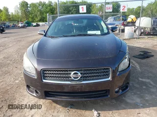 2011 Nissan Maxima SV with VIN 1N4AA5AP5BC853124, listed as a IAAI auction lot 42391492 with 152,097 mi miles and . Bid and sale history available at DreamBid. Image 12.