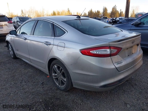 2015 Ford Fusion Energi Titanium with VIN 3FA6P0SU8FR264846, listed as a IAAI auction lot 41552443 with 160,142 mi miles. Bid and sale history available at carsss.com. Image 3.