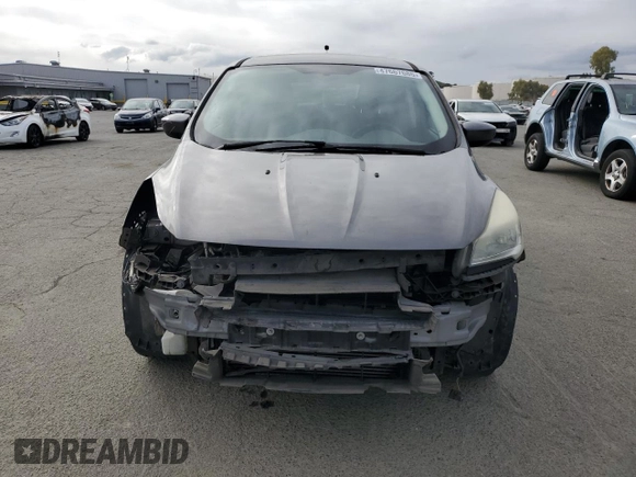 2014 Ford Escape SE with VIN 1FMCU0G95EUD88019, listed as a Copart auction lot 47667685 with 147,800 mi miles and Salvage Title. Bid and sale history available at carsss.com. Image 5.