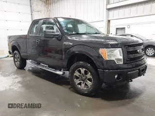 2014 Ford F-150 XL with VIN 1FTFX1EF6EKG50925, listed as a IAAI auction lot 41580247 with 84,301 mi miles. Bid and sale history available at carsss.com. Image 1.