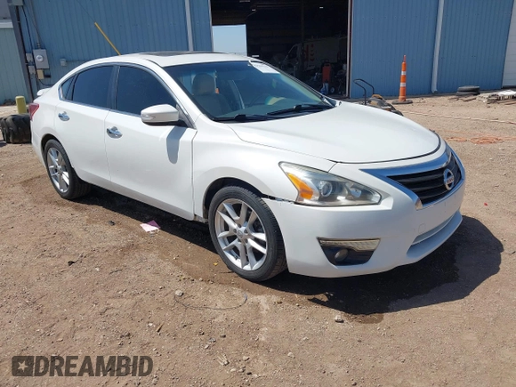 2013 Nissan Altima SL z VIN 1N4BL3AP3DC237539, wystawiony jako IAAI lot #42541516 z przebiegiem 149 053 mil mil oraz . Historia ofert i sprzedaży dostępna na DreamBid. Obrazek 1.