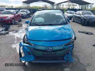 2017 Toyota Prius Plus with VIN JTDKARFP0H3052737, listed as a IAAI auction lot 42039680 with 117,593 mi miles and . Bid and sale history available at DreamBid. Image 13.