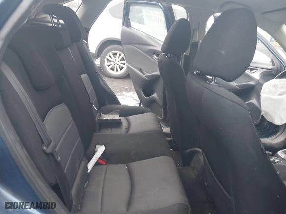 2018 Mazda CX-3 Sport with VIN JM1DKFB74J0320352, listed as a IAAI auction lot 41542089 with 111,017 mi miles. Bid and sale history available at carsss.com. Image 8.