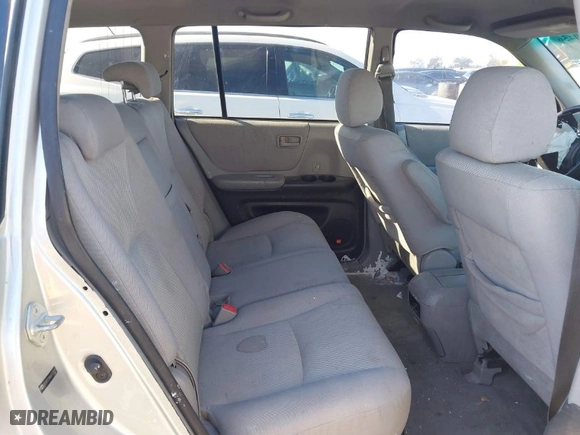 2006 Toyota Highlander w/3rd Row with VIN JTEDP21A660110877, listed as a IAAI auction lot 41330456 with 150,285 mi miles. Bid and sale history available at carsss.com. Image 8.