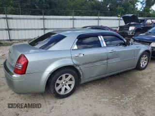 2005 Chrysler 300 with VIN 2C3JA63H55H547682, listed as a Copart auction lot 69383004 with 144,338 mi miles and Clean Title. Bid and sale history available at carsss.com. Image 3.