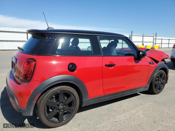 2024 MINI Hardtop 2 Door Cooper S with VIN WMW53DH0XR2U95220, listed as a Copart auction lot 54633574 with 9,432 mi miles and Salvage Title. Bid and sale history available at carsss.com. Image 3.