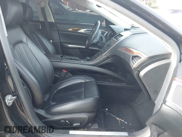 2016 Lincoln MKZ with VIN 3LN6L2G93GR624043, listed as a IAAI auction lot 41446081 with 124,680 mi miles and . Bid and sale history available at DreamBid. Image 5.