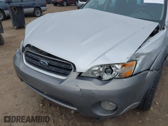 2006 Subaru Legacy Outback with VIN 4S4BP61C367328489, listed as a IAAI auction lot 41836127 with 233,944 mi miles and . Bid and sale history available at DreamBid. Image 6.