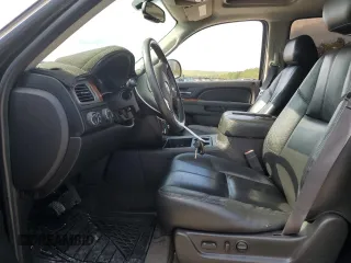 2013 Chevrolet Suburban LT with VIN 1GNSKJE76DR102183, listed as a Copart auction lot 56272494 with 122,679 mi miles and Non Repairable. Bid and sale history available at carsss.com. Image 7.