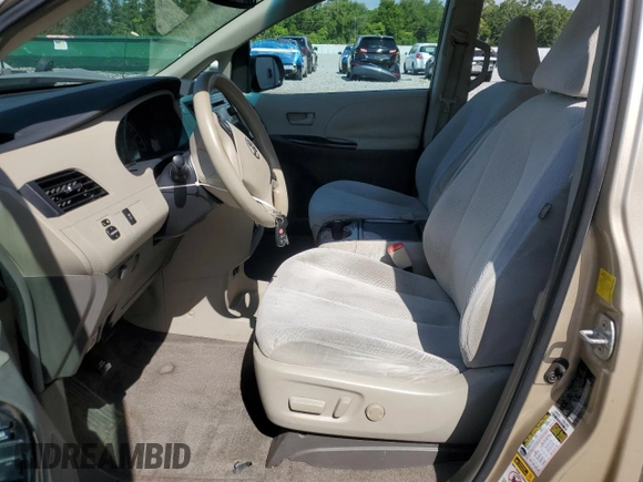 2011 Toyota Sienna LE AAS with VIN 5TDKK3DC1BS121693, listed as a Copart auction lot 63789425 with 171,091 mi miles and Salvage title. Bid and sale history available at DreamBid. Image 7.