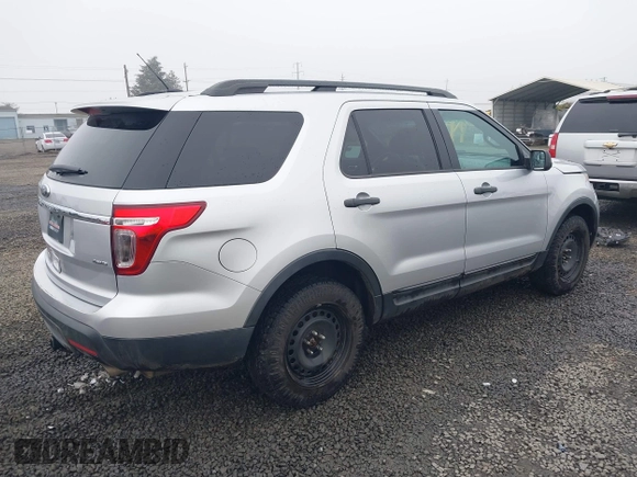2014 Ford Explorer with VIN 1FM5K8B87EGA55623, listed as a IAAI auction lot 41012987 with 151,141 mi miles and . Bid and sale history available at carsss.com. Image 4.