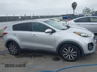 2017 Kia Sportage EX with VIN KNDPN3ACXH7085538, listed as a IAAI auction lot 42586950 with 199,746 mi miles and . Bid and sale history available at DreamBid. Image 13.