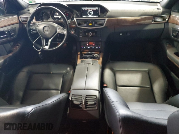 2013 Mercedes-Benz E 350 Luxury z VIN WDDHF5KB4DA663316, wystawiony jako Copart lot #62881535 z przebiegiem 83 278 mil mil oraz Szkoda całkowita • Salvage title. Historia ofert i sprzedaży dostępna na DreamBid. Obrazek 8.