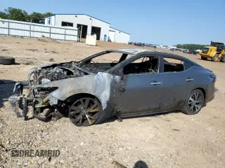 2019 Nissan Maxima SR with VIN 1N4AA6AV5KC377140, listed as a Copart auction lot 76304744 with Not Provided miles and Non Repairable. Bid and sale history available at DreamBid. Image 1.