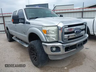 2012 Ford F-250 XL z VIN 1FT7W2BT2CEC04550, wystawiony jako IAAI lot #42294829 z przebiegiem 243 218 mil mil oraz . Historia ofert i sprzedaży dostępna na DreamBid. Obrazek 1.
