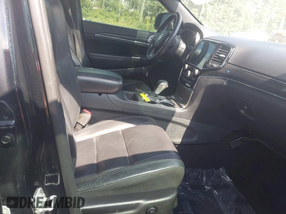2019 Jeep Grand Cherokee Limited with VIN 1C4RJEBG7KC698975, listed as a IAAI auction lot 42700203 with 145,022 mi miles and . Bid and sale history available at DreamBid. Image 5.