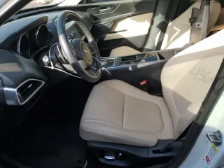 2019 Jaguar XE 25t Premium with VIN SAJAJ4FX0KCP51647, listed as a Copart auction lot 43606485 with 58,354 mi miles and Salvage Title. Bid and sale history available at carsss.com. Image 7.