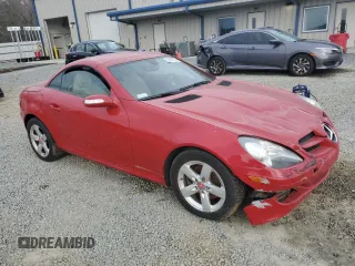 2008 Mercedes-Benz SLK-Class 3.0L with VIN WDBWK54F68F187946, listed as a Copart auction lot 43484745 with 104,011 mi miles and Salvage Title. Bid and sale history available at carsss.com. Image 4.