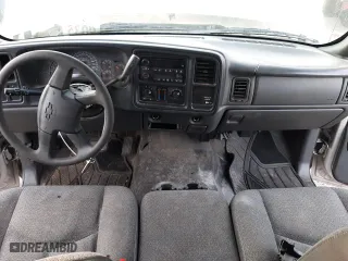 2004 Chevrolet Silverado 1500 with VIN 1GCEC19X14Z340746, listed as a Copart auction lot 71253082 with 0 mi miles and Salvage Title. Bid and sale history available at carsss.com. Image 8.