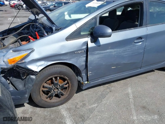 2012 Toyota Prius One with VIN JTDKN3DU9C1609255, listed as a IAAI auction lot 42031902 with 1 mi miles. Bid and sale history available at carsss.com. Image 6.