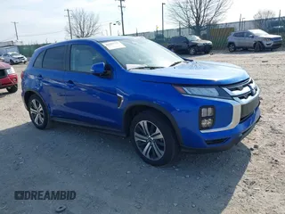 2021 Mitsubishi Outlander Sport SE with VIN JA4APVAU4MU029461, listed as a IAAI auction lot 41902731 with 32,016 mi miles. Bid and sale history available at carsss.com. Image 1.