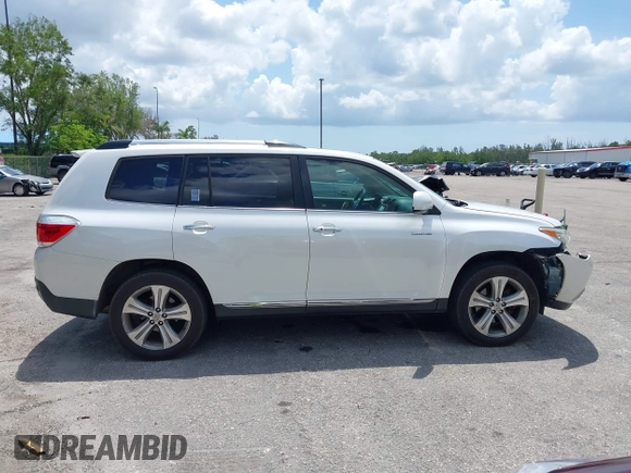 2013 Toyota Highlander Limited with VIN 5TDDK3EH2DS217645, listed as a IAAI auction lot 42370991 with 90,054 mi miles and . Bid and sale history available at DreamBid. Image 13.