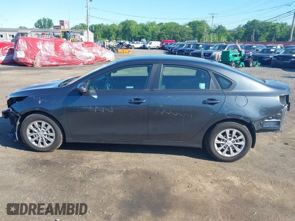 2019 Kia Forte LXS z VIN 3KPF24AD0KE087972, wystawiony jako IAAI lot #42252390 z przebiegiem 118 537 mil mil oraz . Historia ofert i sprzedaży dostępna na DreamBid. Obrazek 14.
