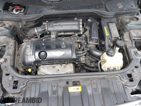 2012 MINI Countryman with VIN WMWZB3C54CWM01897, listed as a IAAI auction lot 42083668 with 132,417 mi miles and . Bid and sale history available at DreamBid. Image 10.