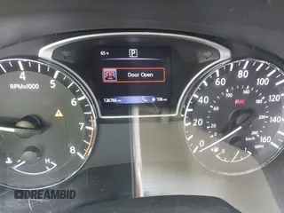 2017 Nissan Pathfinder S with VIN 5N1DR2MN5HC902786, listed as a IAAI auction lot 42042789 with 126,766 mi miles. Bid and sale history available at carsss.com. Image 7.