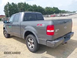 2005 Ford F-150 XLT z VIN 1FTPW14535FA87907, wystawiony jako IAAI lot #42513630 z przebiegiem 316 008 mil mil oraz . Historia ofert i sprzedaży dostępna na DreamBid. Obrazek 3.