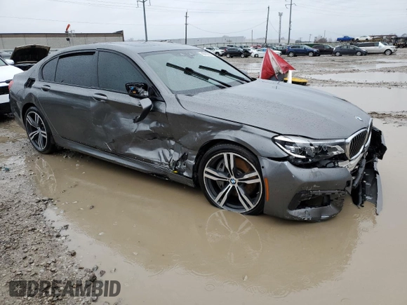 2017 BMW 7 Series 750i with VIN WBA7F0C33HGM22010, listed as a Copart auction lot 45919333 with 0 mi miles. Bid and sale history available at carsss.com. Image 4.
